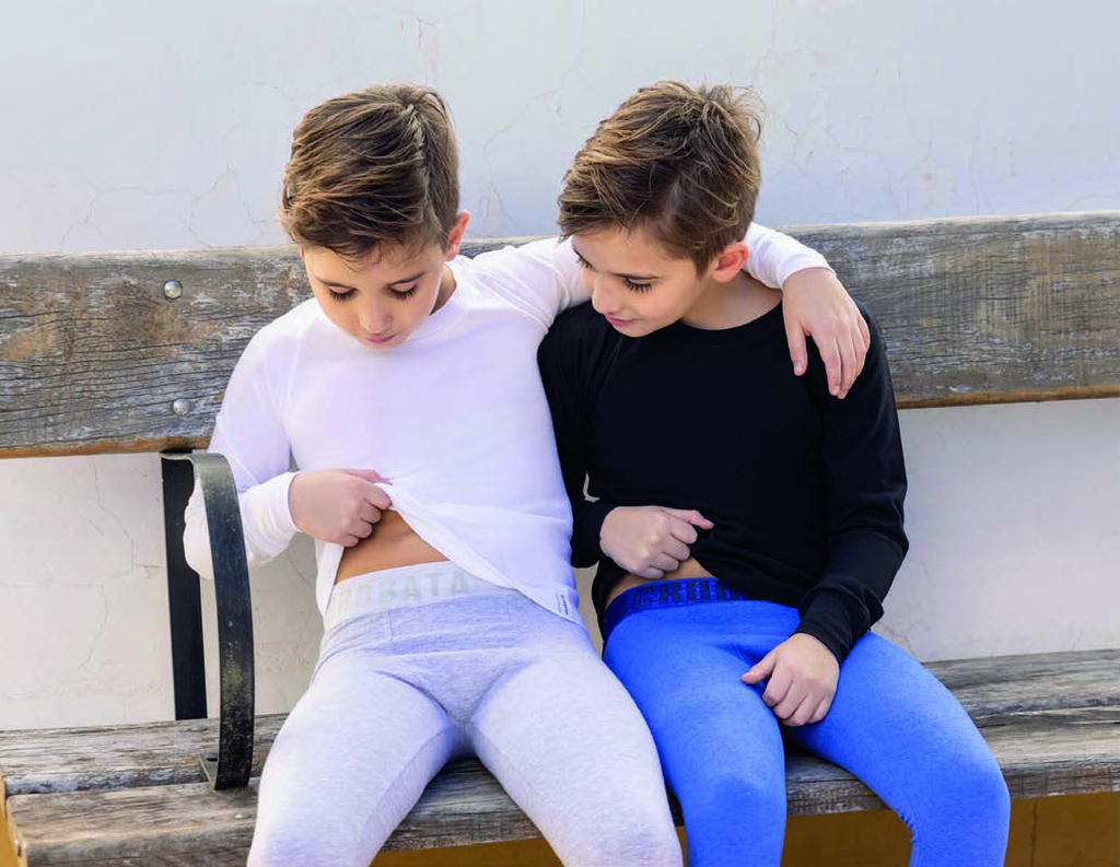 REMERA MANGA LARGA 100% ALGODÓN CON ESCOTE REDONDO NIÑO