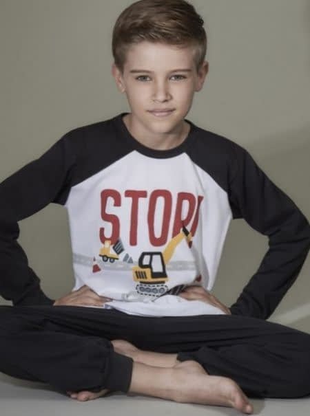 LIQUIDACION ! - INV. PIJAMA DE JERSEY CON ESTAMPA STOP Y PUÑOS. BRILLA EN LA OSCURIDAD NENE