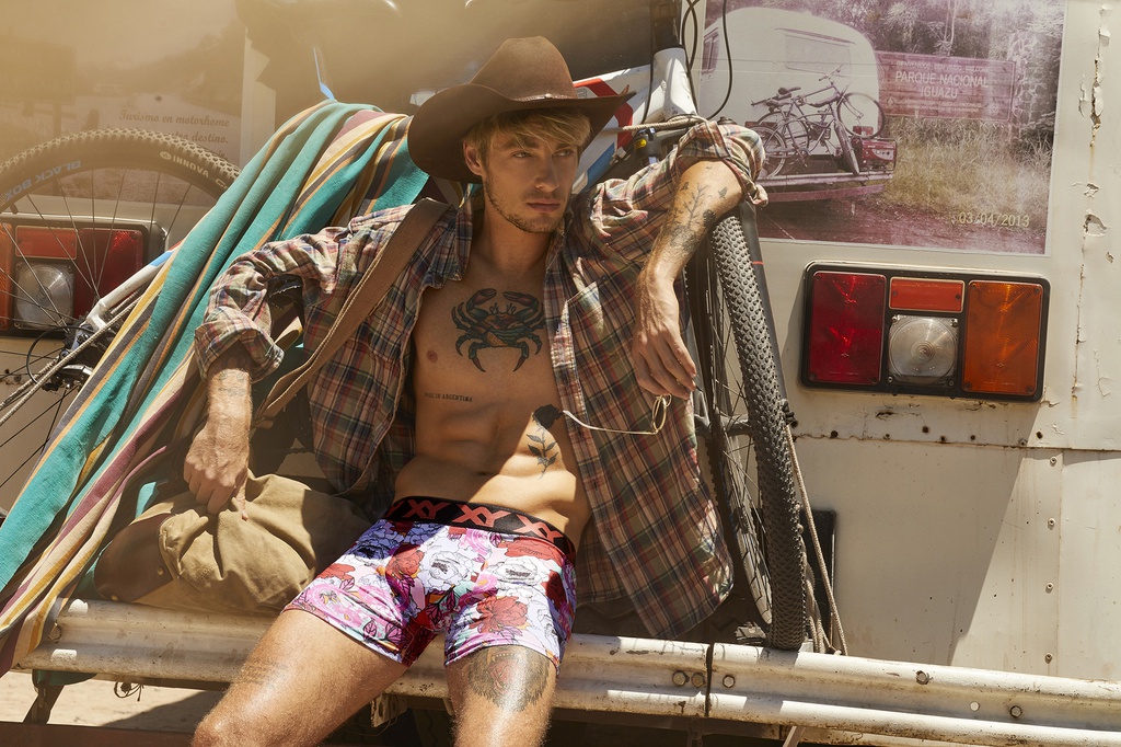 OFERTON! - Bóxer algodón-lycra / pinza central "ORIENTAL"