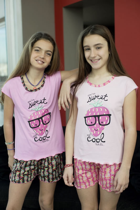 VER. NENA PIJAMA JERSEY PESCADOR CON ESTAMPA