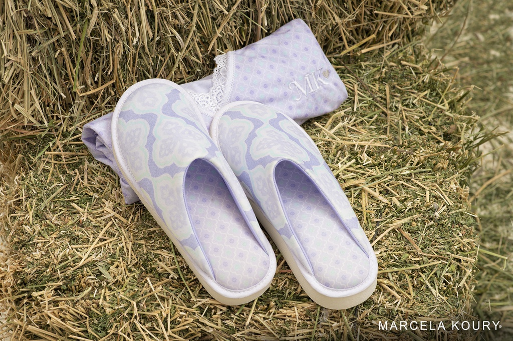 DESCUENTO 15% LIQUIDACION DE TEMPORADA! I INV. PAR DE PANTUFLAS ESTAMPADAS "STELLA"