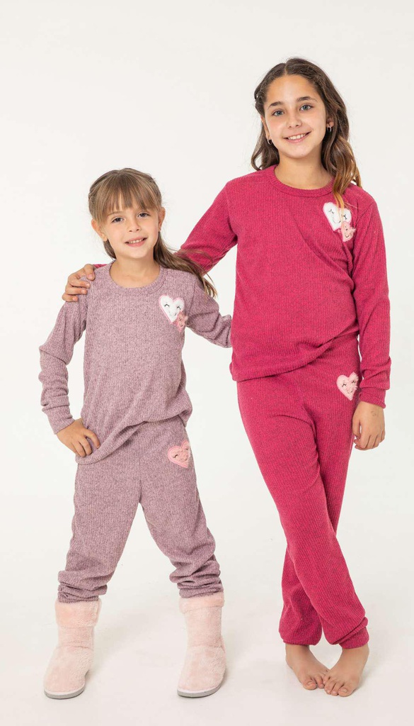 DESCUENTO 10% LIQUIDACION DE TEMPORADA!  INV. PIJAMA NENA EN MORLEY LANILLA CON BORDADO DE PELOS "CUORE"