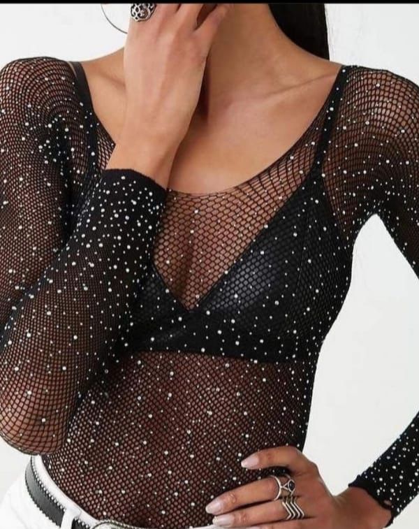 BODY STRASS - BODY DE RED NEGRO CON APLIQUES DE BRILLOS