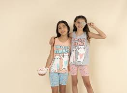 VER. PIJAMA NENA MUSCULOSA Y CALZA