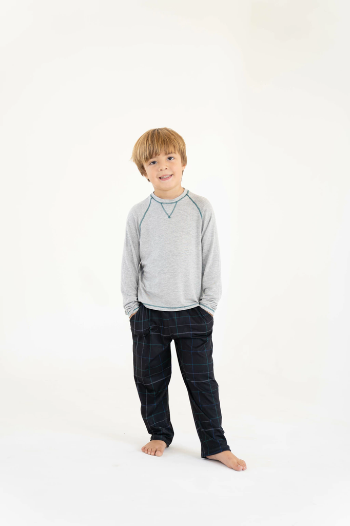 LIQUIDACION ! - INV. PIJAMA NENE CAMISETA LISA Y PANTALON ESTAMPADO