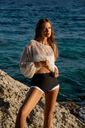 OFF - 15%!! VER. MALLA MINISHORT CON RECORTES