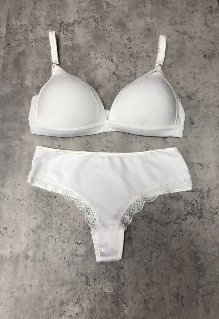 OFERTON ! - CONJ. TAZA SOFT TRIANGULO MICROFIBRA DESAGUJADO CON PUNTILLA Y COULOTTELESS