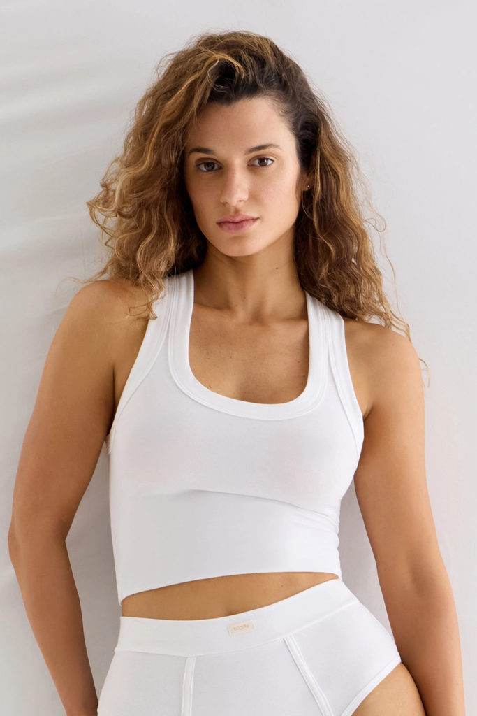 MUSCULOSA DE ALGODÓN CON ESCOTE REDONDO