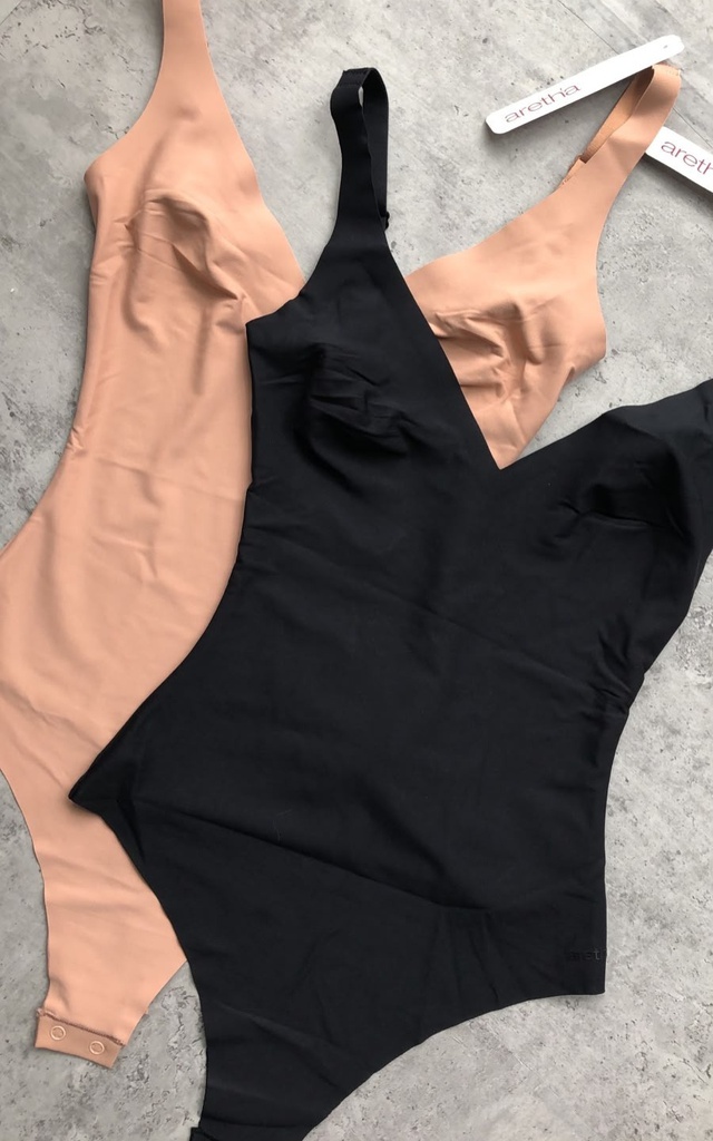 BODY SIN COSTURA CON COPA PREMOLDEADA