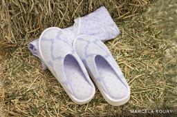 [MKP8022]  INV. PAR DE PANTUFLAS ESTAMPADAS "STELLA"